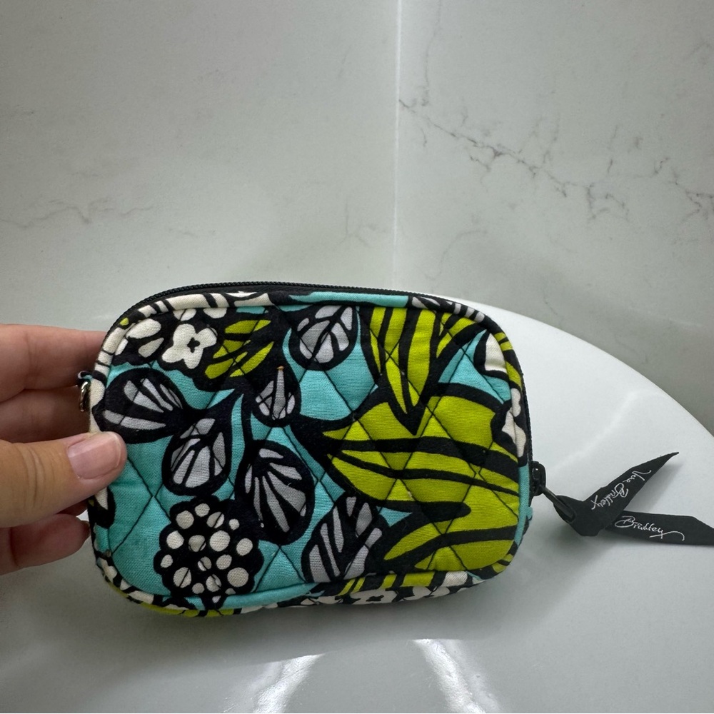 Vera Bradley Small Quilted Zippered Pouch Floral Leaf Print